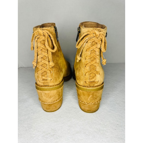 UGG Corinne Suede Ankle Boots Lace Up Heel Tan Brown Leather Size 8 EUC‎ - Picture 1 of 10
